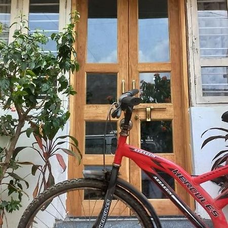 Swanky Sojourns Homestay Kolhapur Extérieur photo